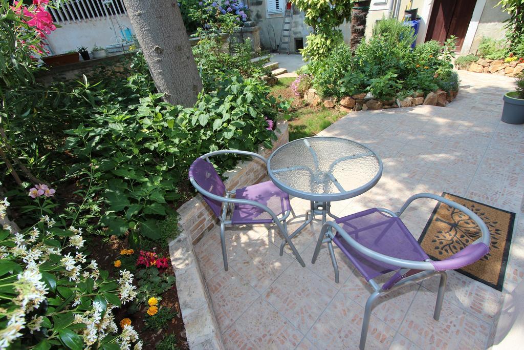 Apartments Santin 罗维尼 外观 照片
