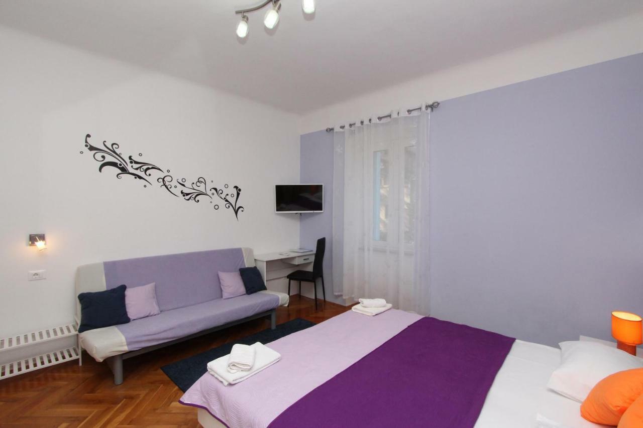Apartments Santin 罗维尼 外观 照片